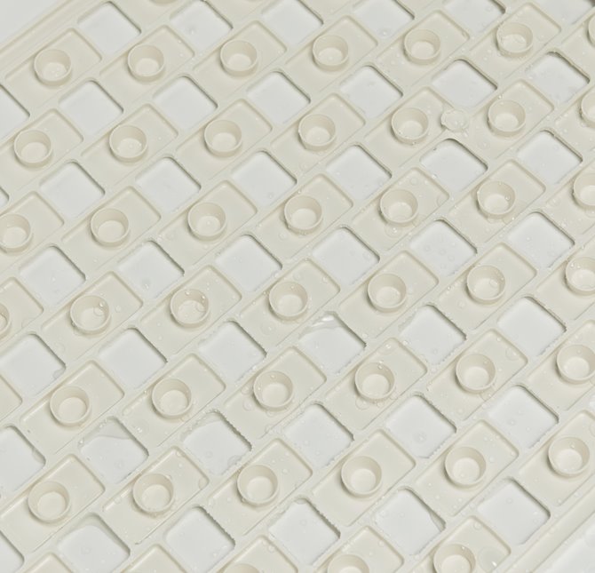Safety mat Doby white