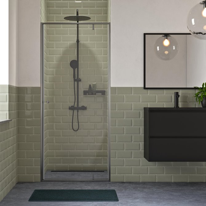 grey pivot door in Alcove 90